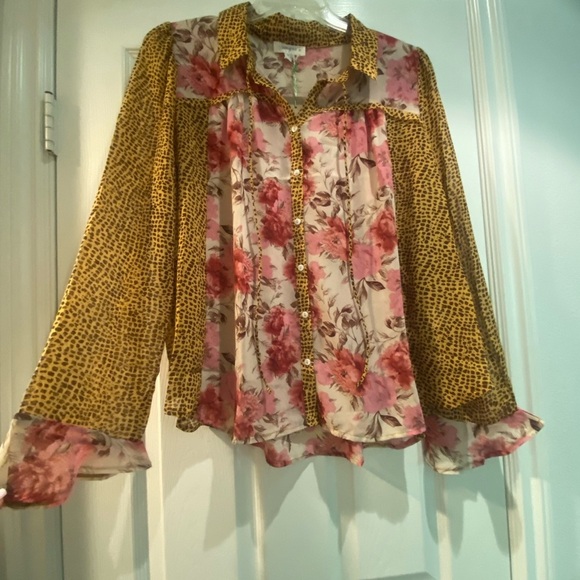 Umgee Women’s Floral Leopard Print Oversized Beautiful Blouse New XL-2XL - Picture 7 of 13